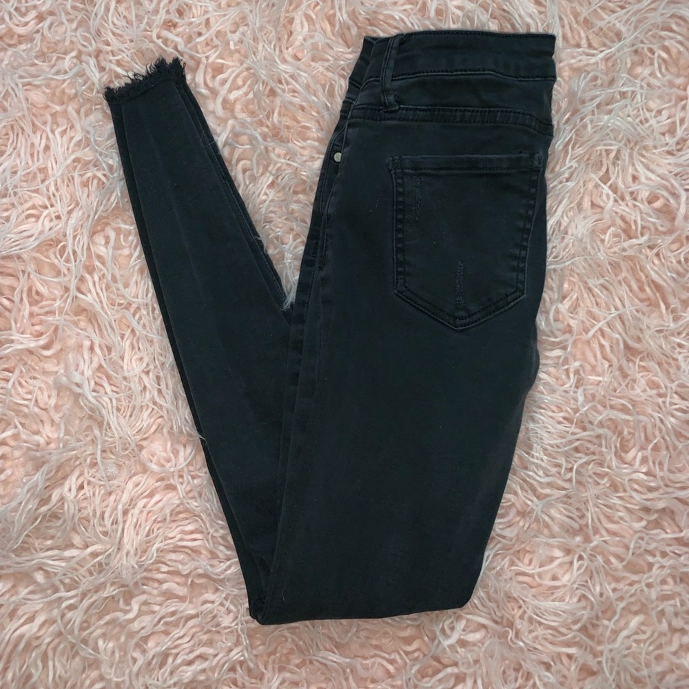 Ripped Black Skinny Jeans